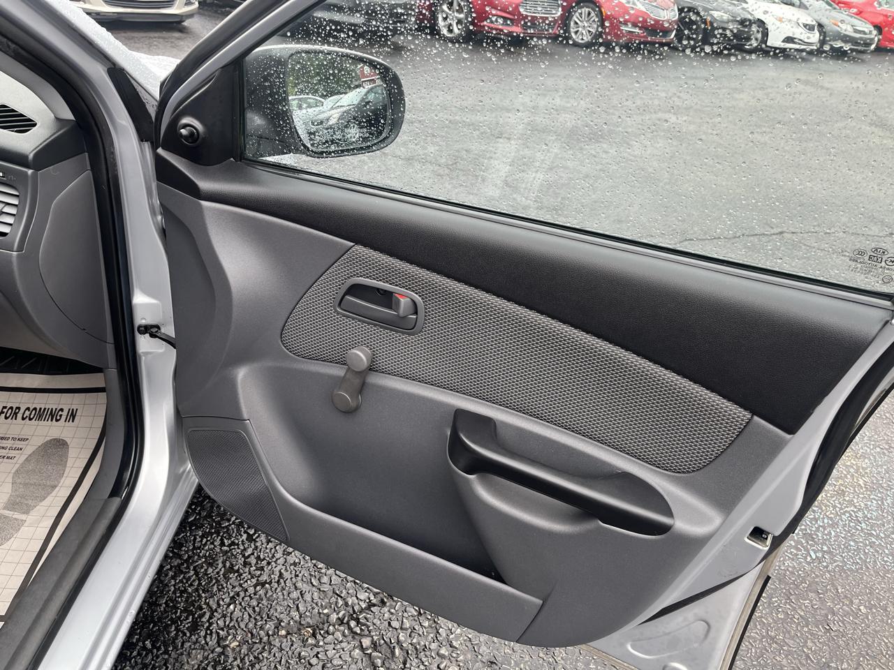Kia Rio Base 2011
