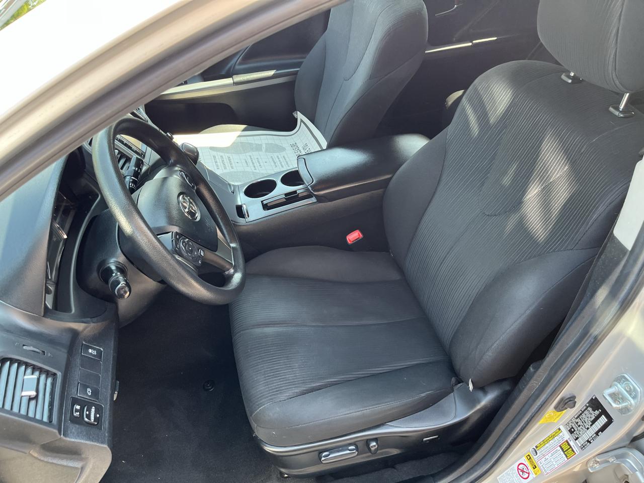 Toyota Venza LE I4 AWD 2013