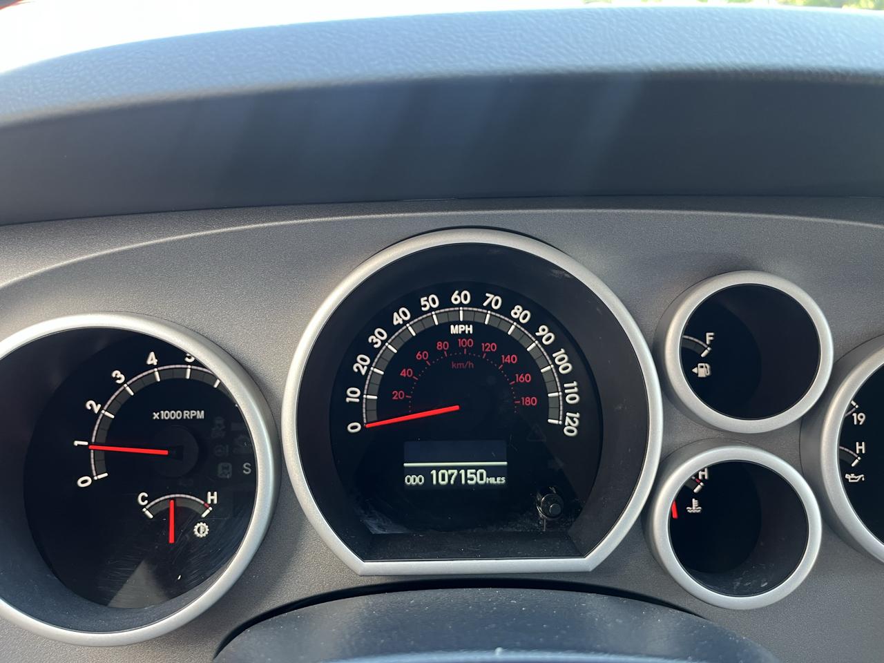 Toyota Tundra Limited 5.7L Double Cab 4WD 2012