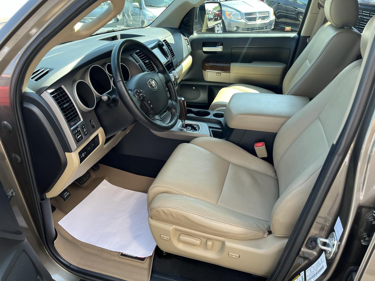 Toyota Tundra Limited 5.7L Double Cab 4WD 2012