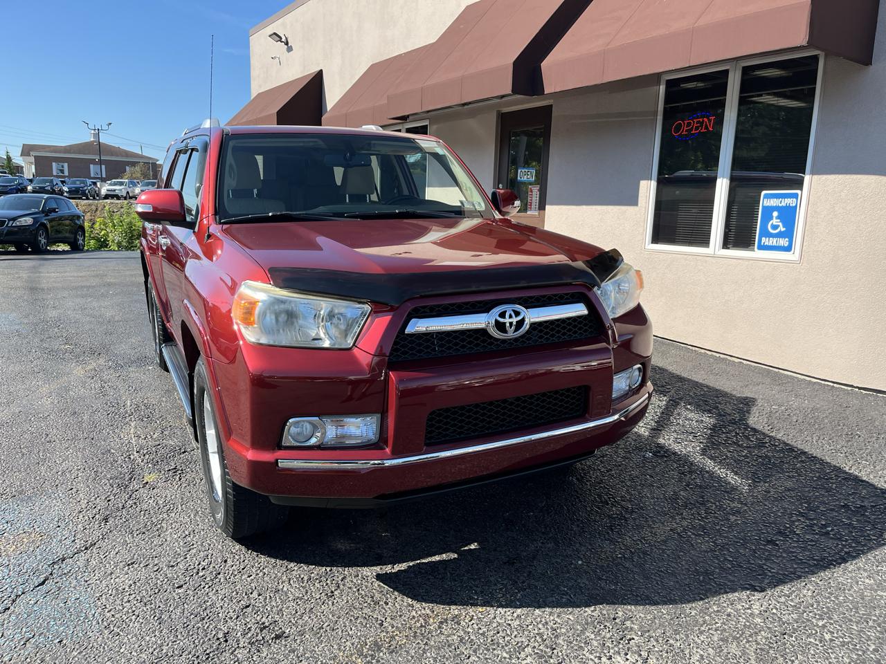 Toyota 4Runner SR5 Premium 4D SUV 4WD V6 2012