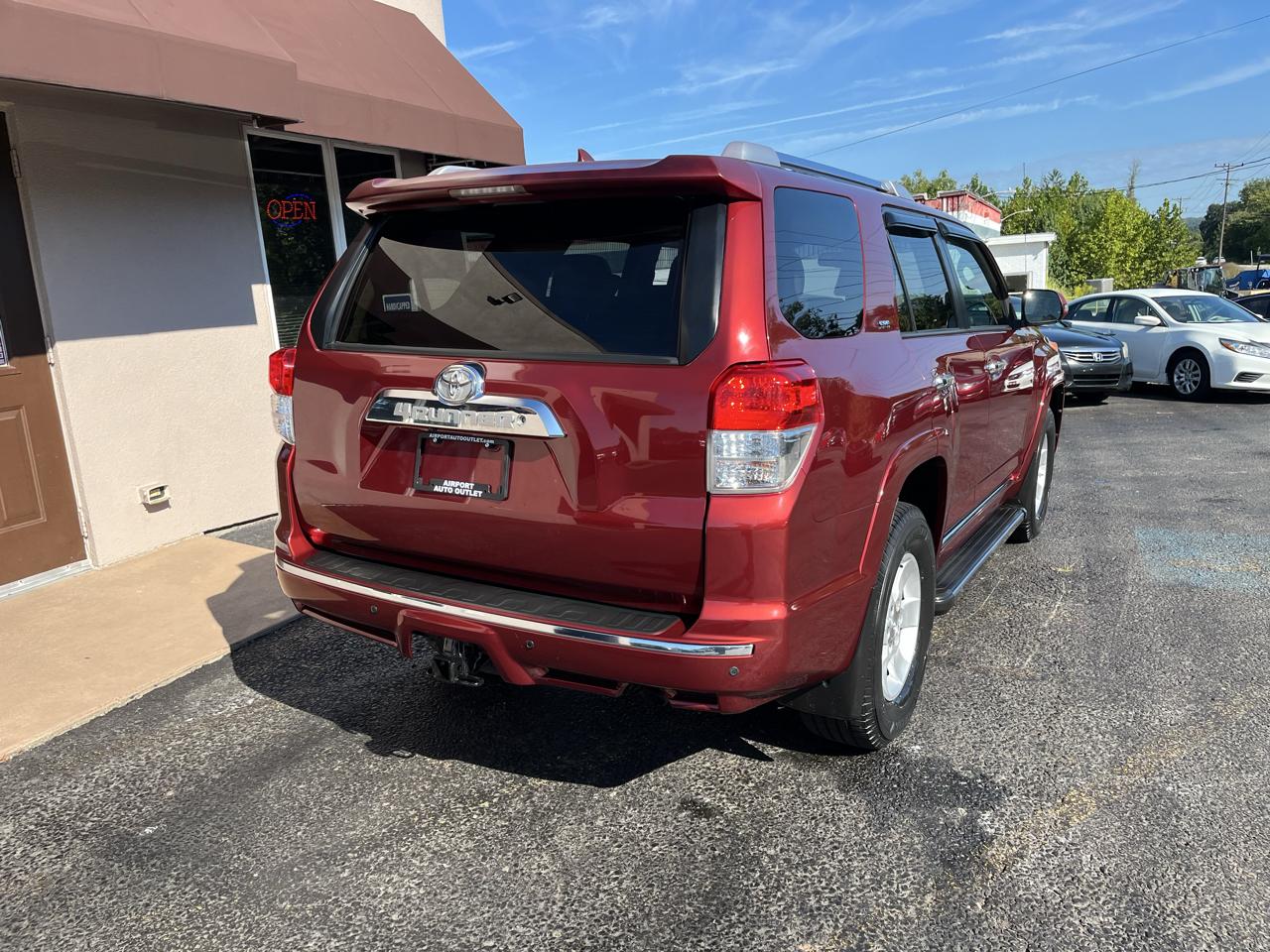 Toyota 4Runner SR5 Premium 4D SUV 4WD V6 2012