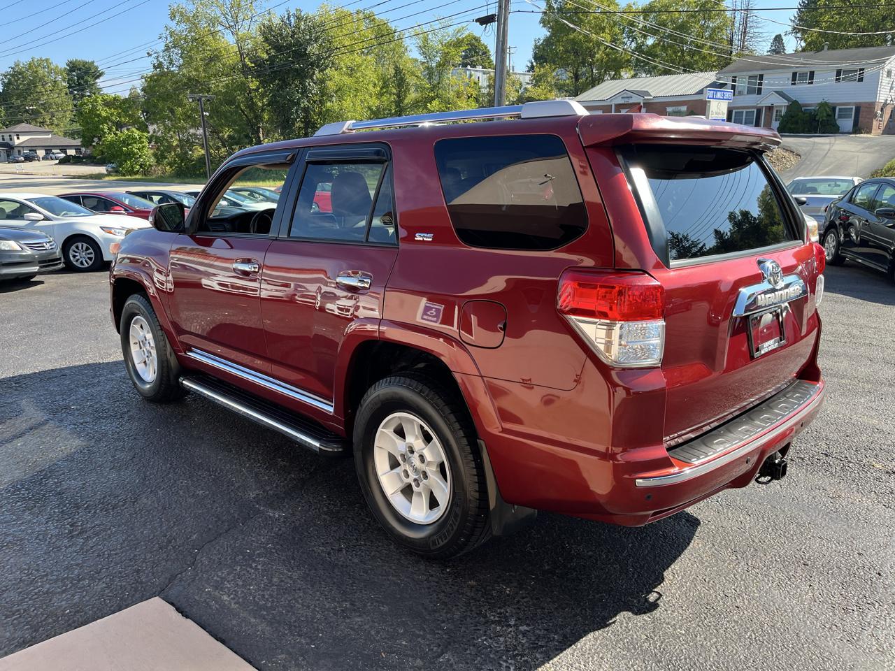 Toyota 4Runner SR5 Premium 4D SUV 4WD V6 2012