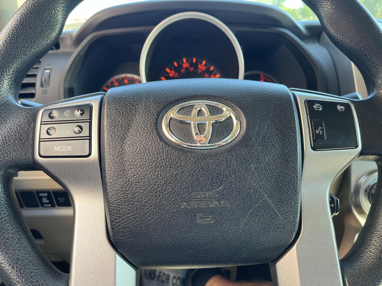 Toyota 4Runner SR5 Premium 4D SUV 4WD V6 2012