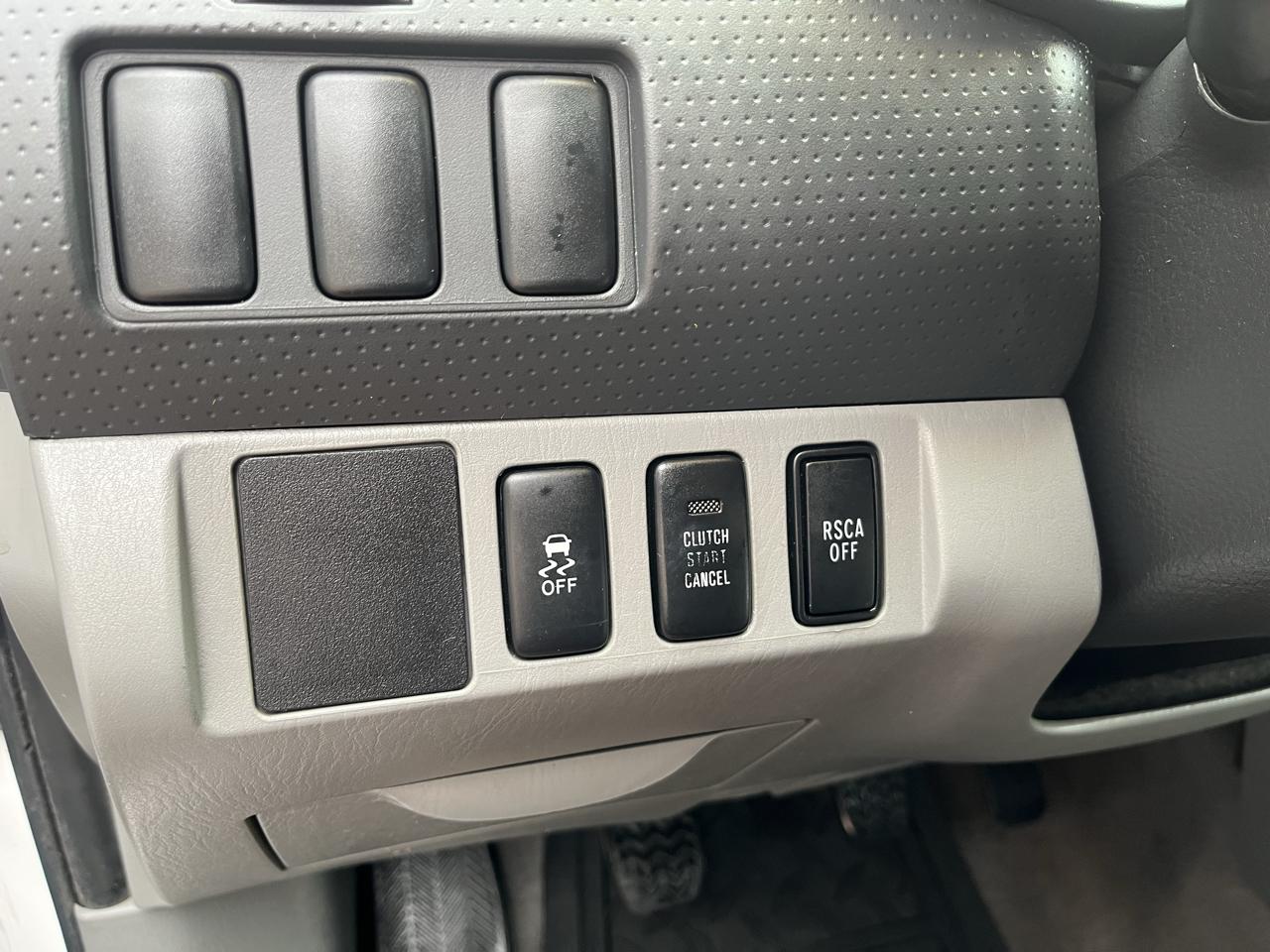 Toyota Tacoma Regular Cab 4WD 2009