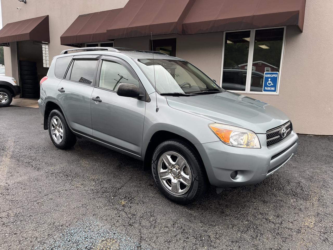 Toyota RAV4 Base I4 4WD 2008