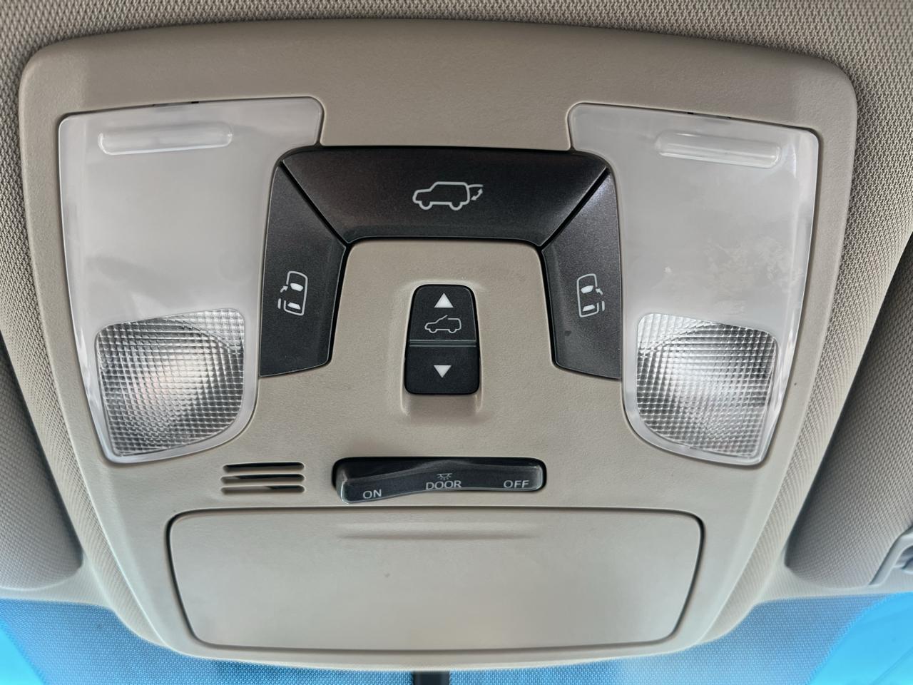 Toyota Sienna Limited AWD 7-Passenger V6 2015
