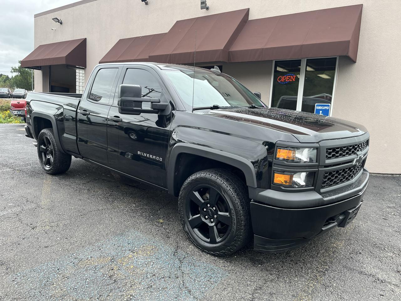 Chevrolet Silverado 1500 LS Extended Cab 4WD 2015