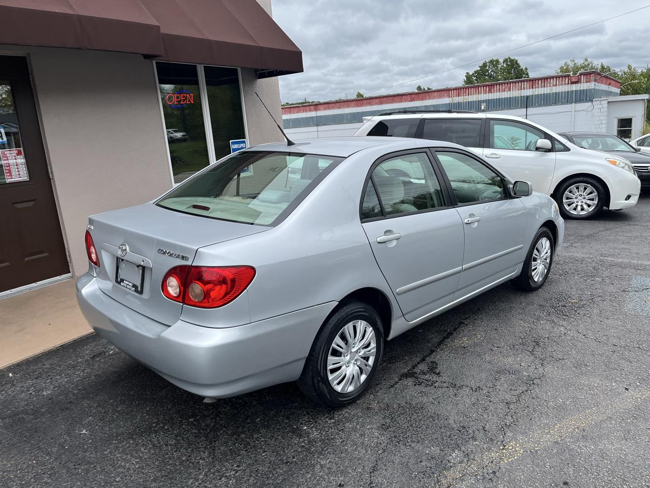Toyota Corolla LE 2007