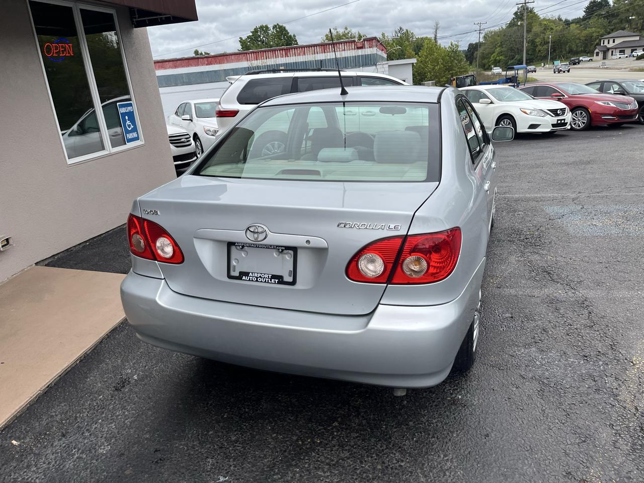 Toyota Corolla LE 2007