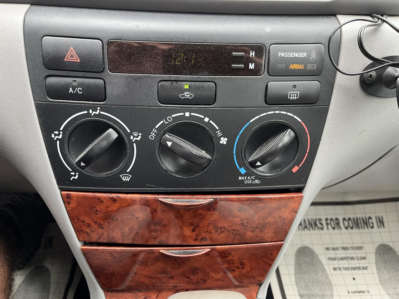 Toyota Corolla LE 2007