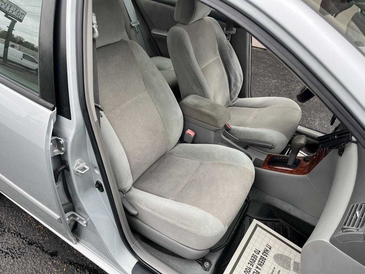 Toyota Corolla LE 2007