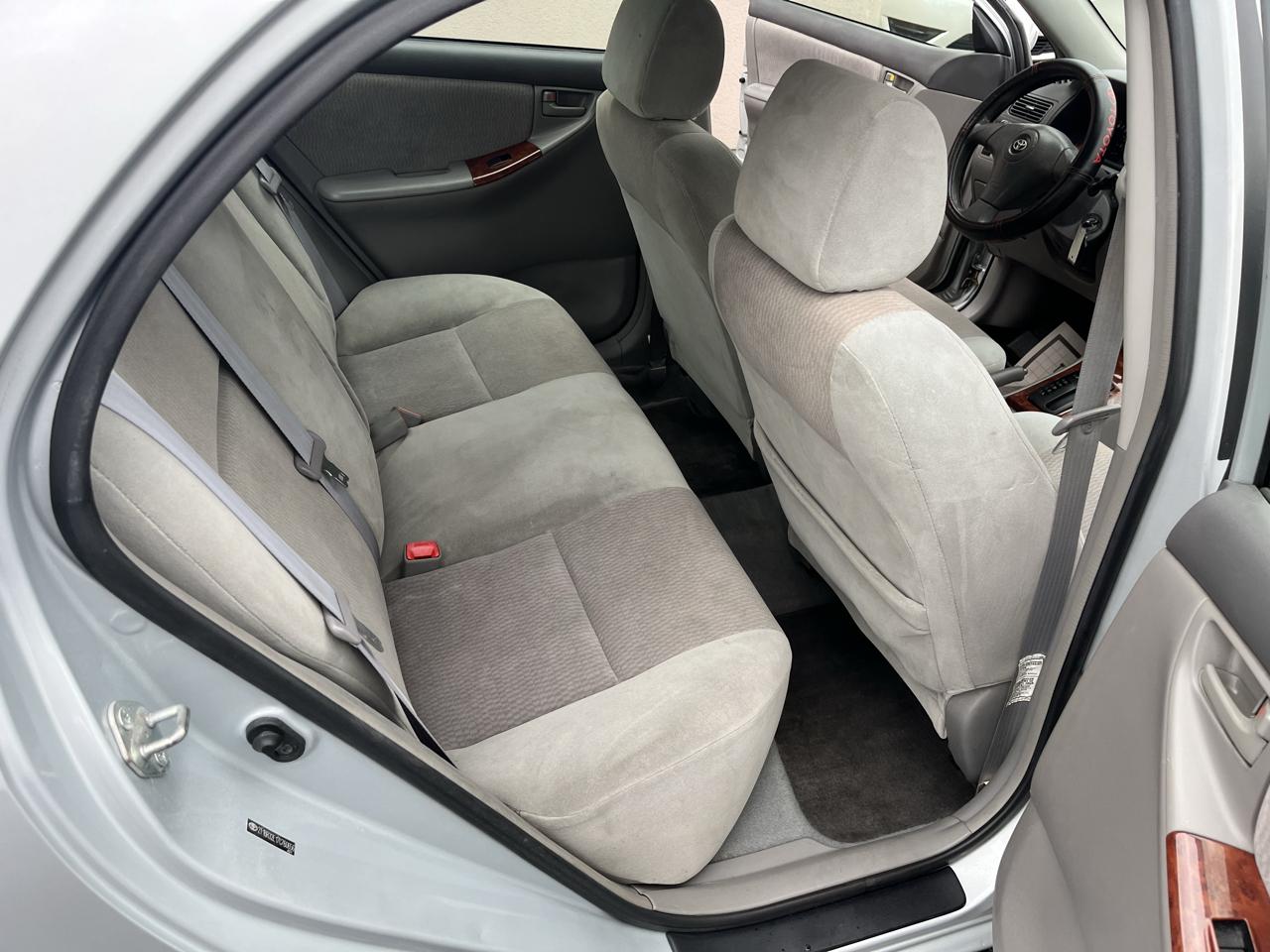 Toyota Corolla LE 2007