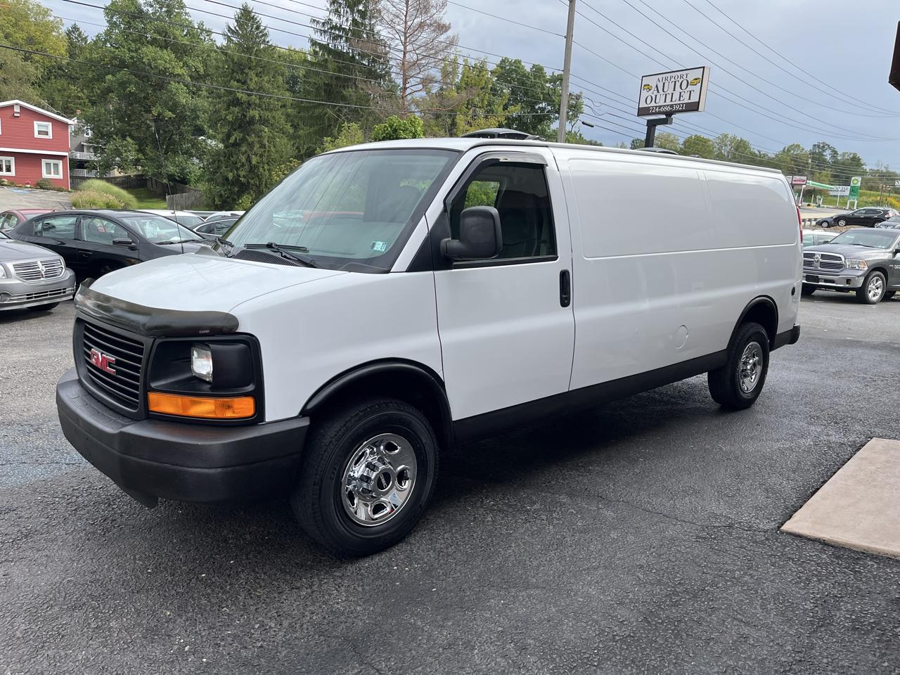 GMC Savana G3500 Extended Cargo 2008