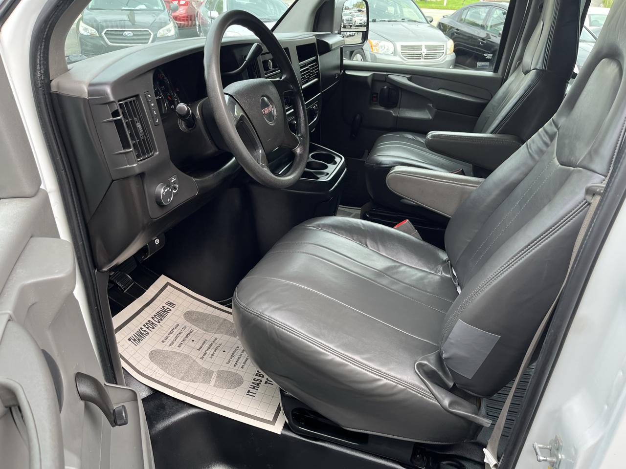 GMC Savana G3500 Extended Cargo 2008