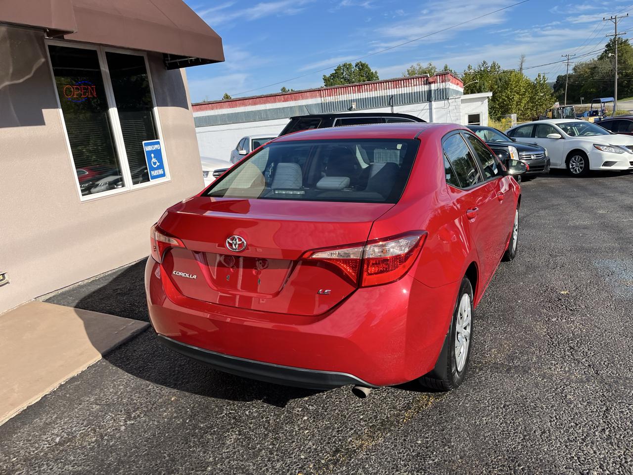 Toyota Corolla LE Plus 4D Sedan 2019