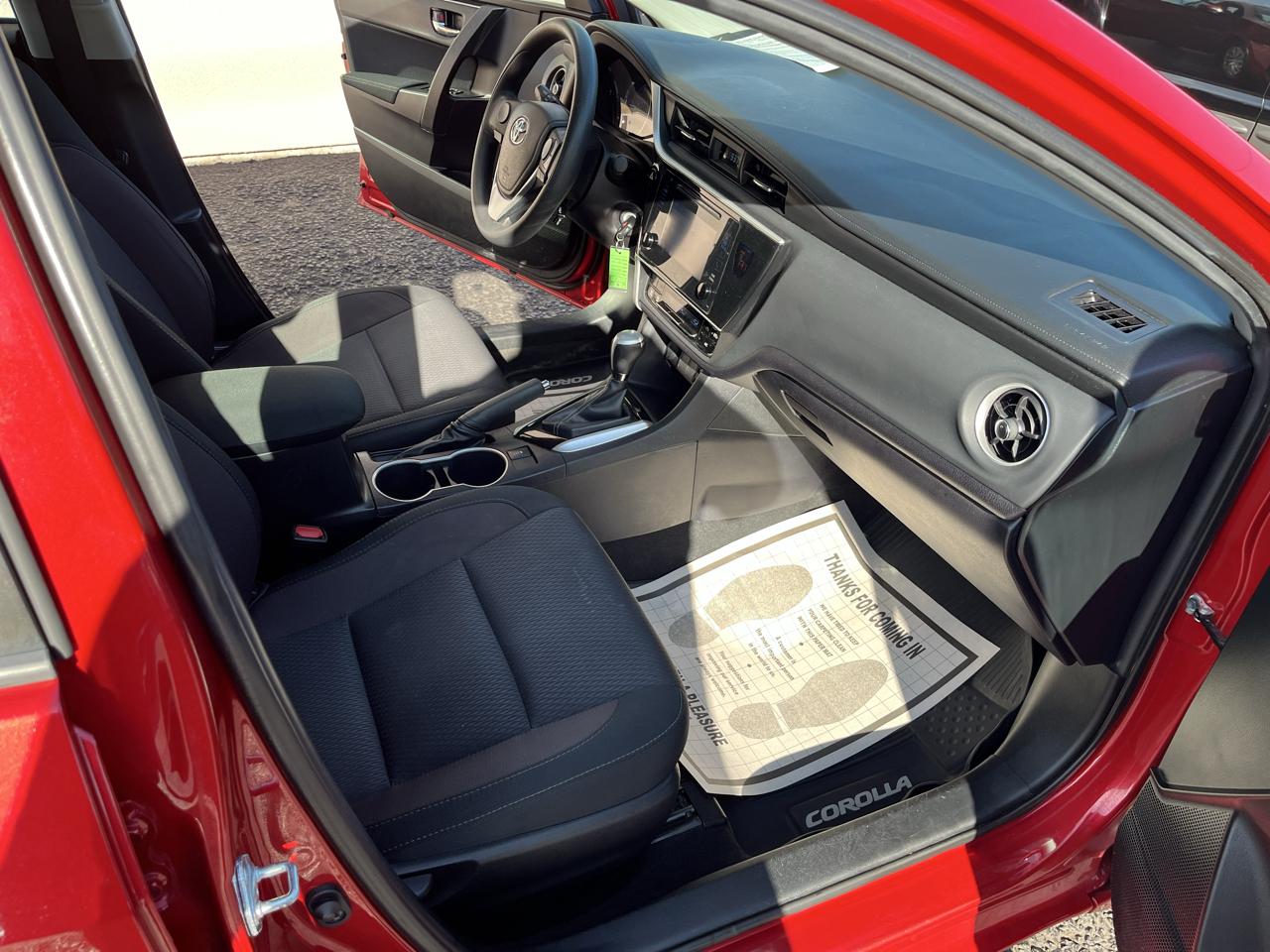 Toyota Corolla LE Plus 4D Sedan 2019