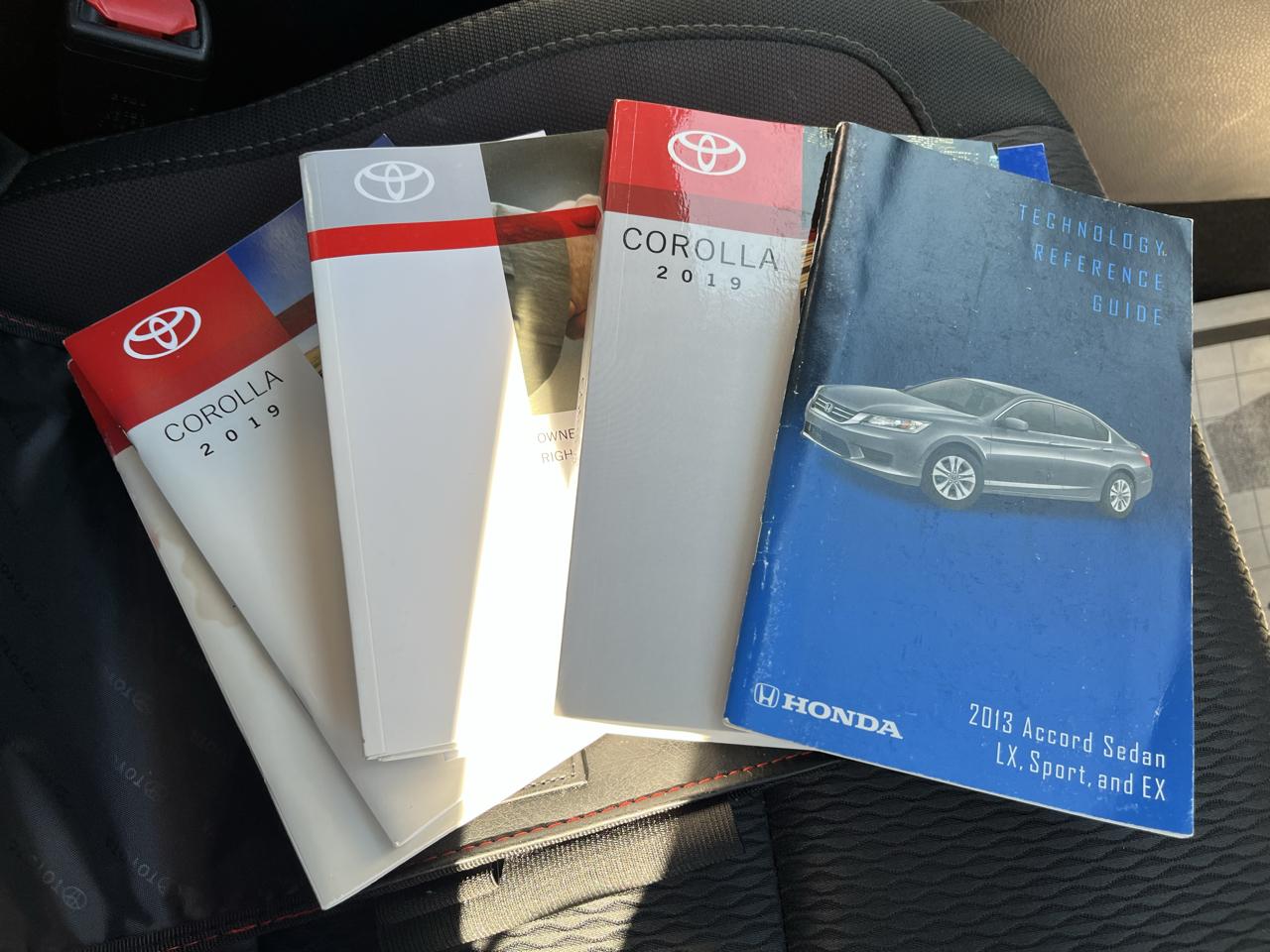 Toyota Corolla LE Plus 4D Sedan 2019