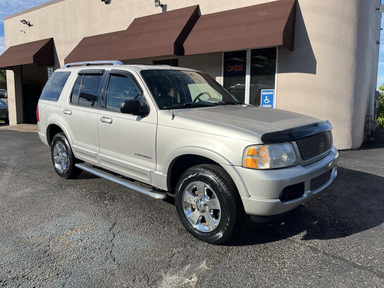 Ford Explorer Limited 4.6L 4WD 2004