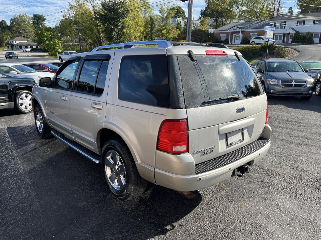 Ford Explorer Limited 4.6L 4WD 2004