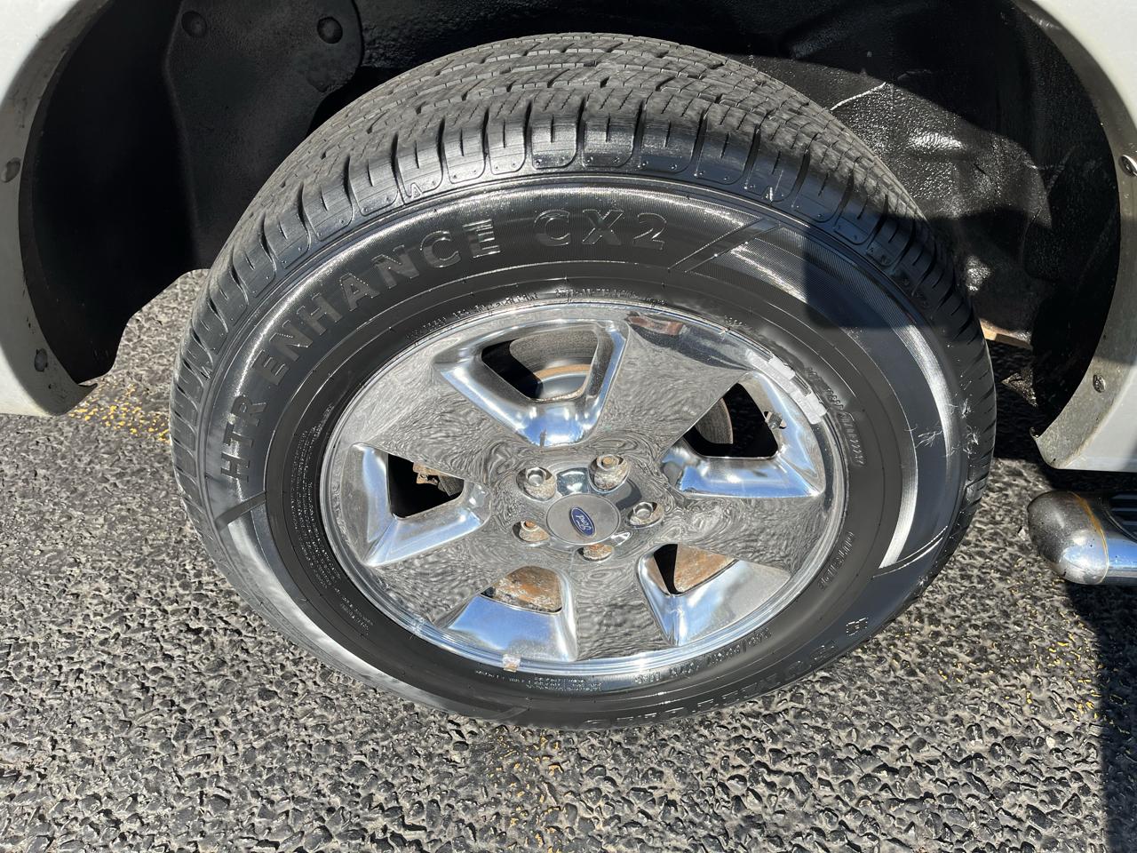 Ford Explorer Limited 4.6L 4WD 2004