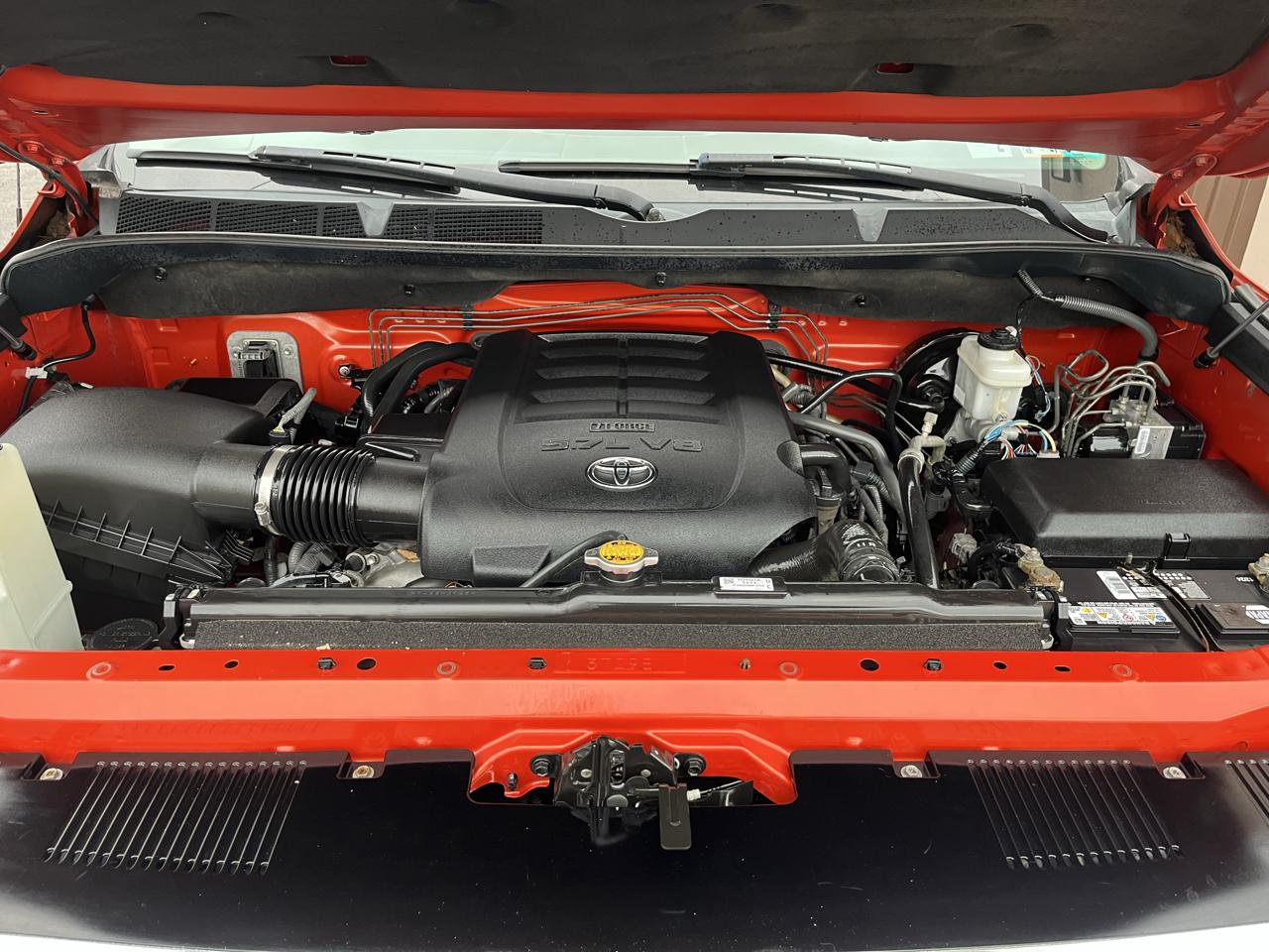 Toyota Tundra SR5 5.7L V8 CrewMax 4WD 2016