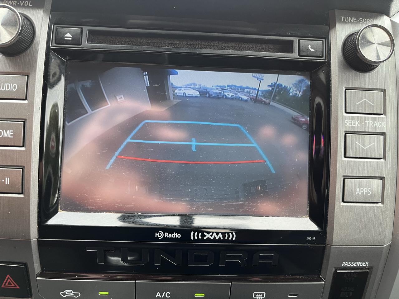 Toyota Tundra SR5 5.7L V8 CrewMax 4WD 2016