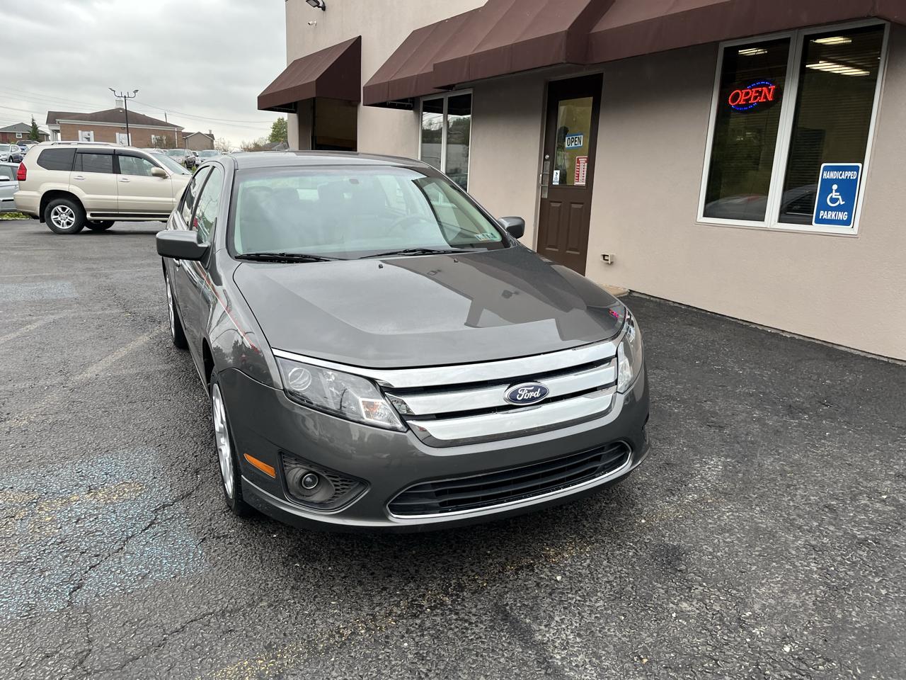 Ford Fusion SE 2010
