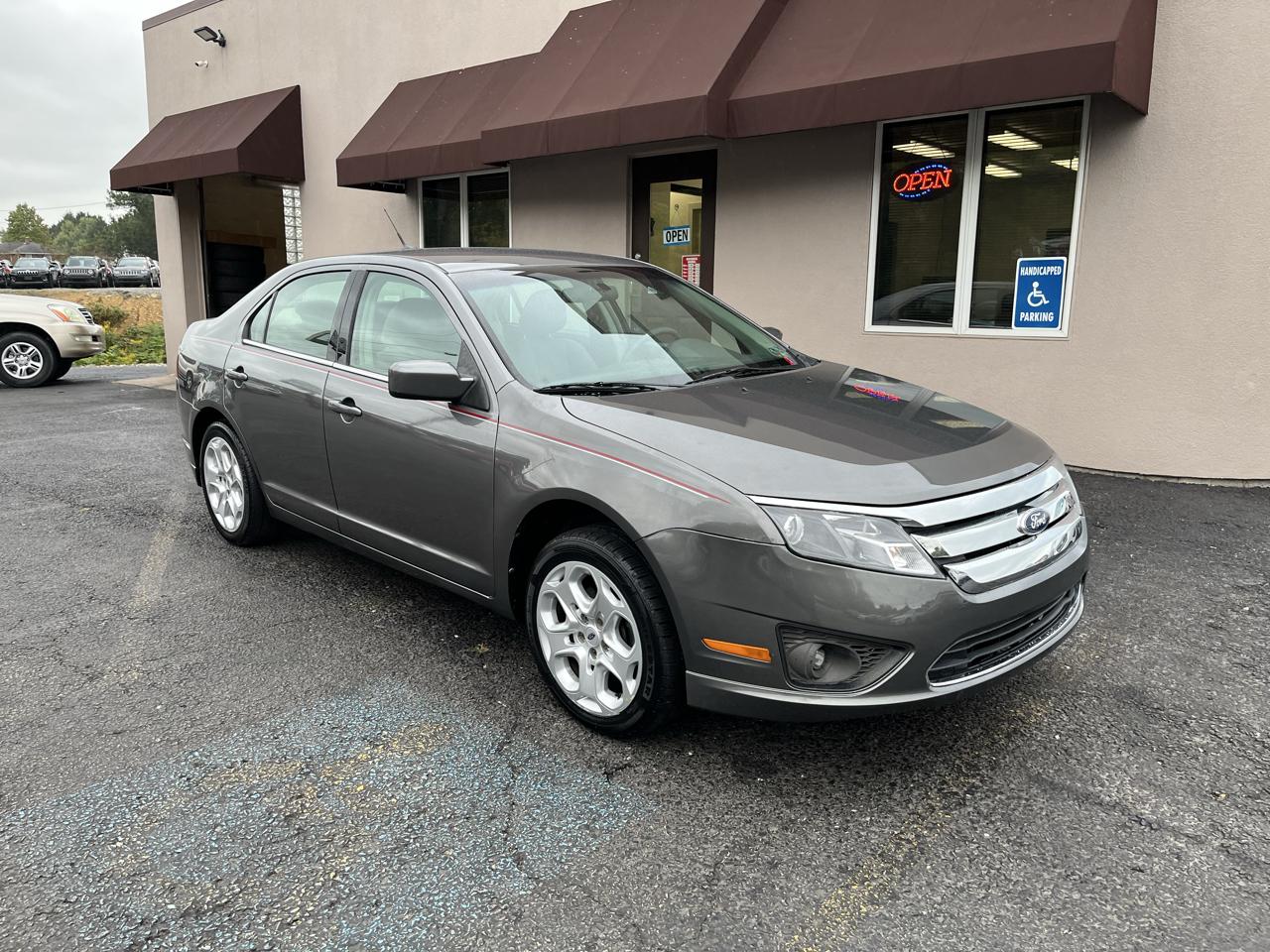 Ford Fusion SE 2010