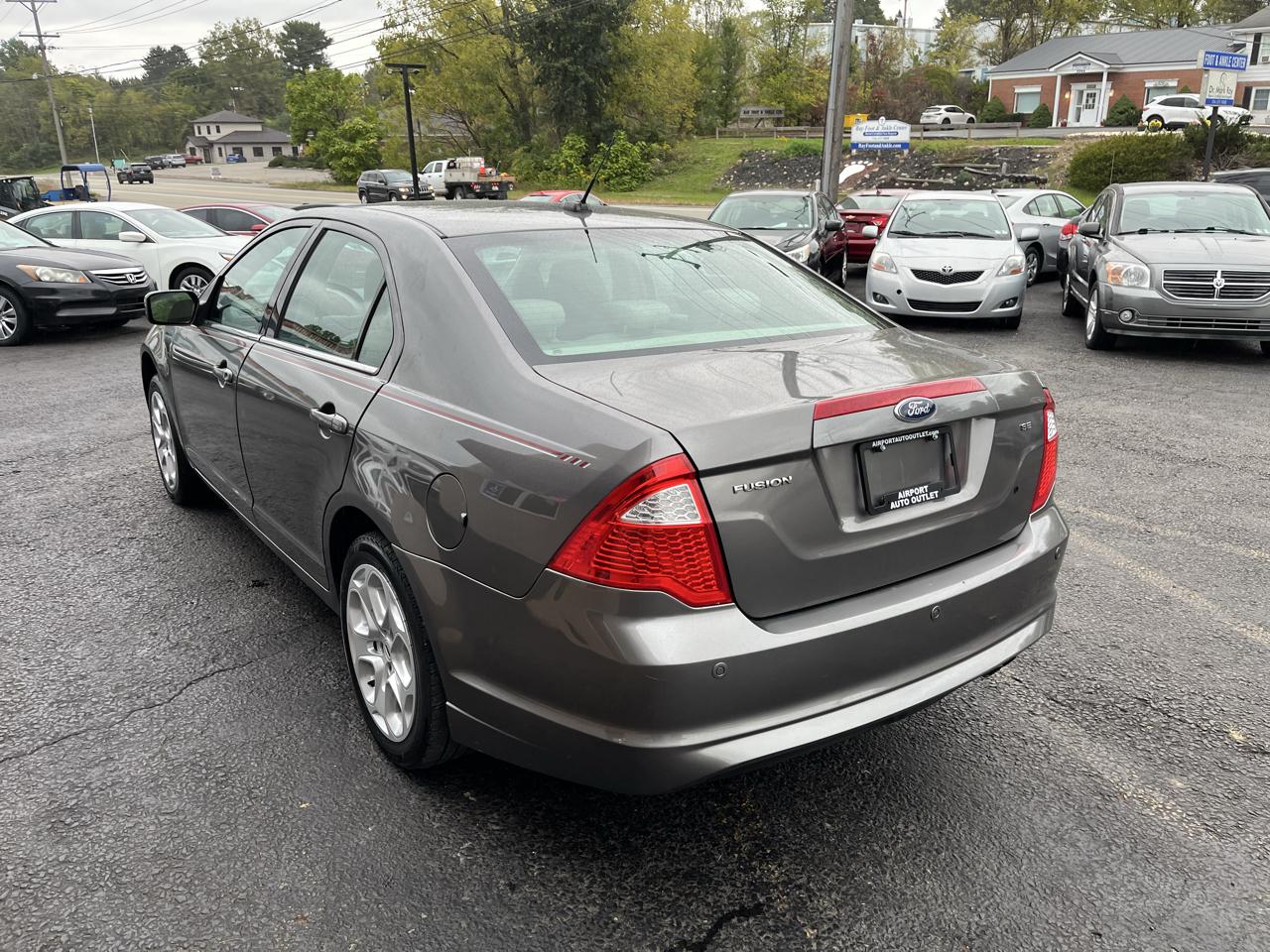 Ford Fusion SE 2010