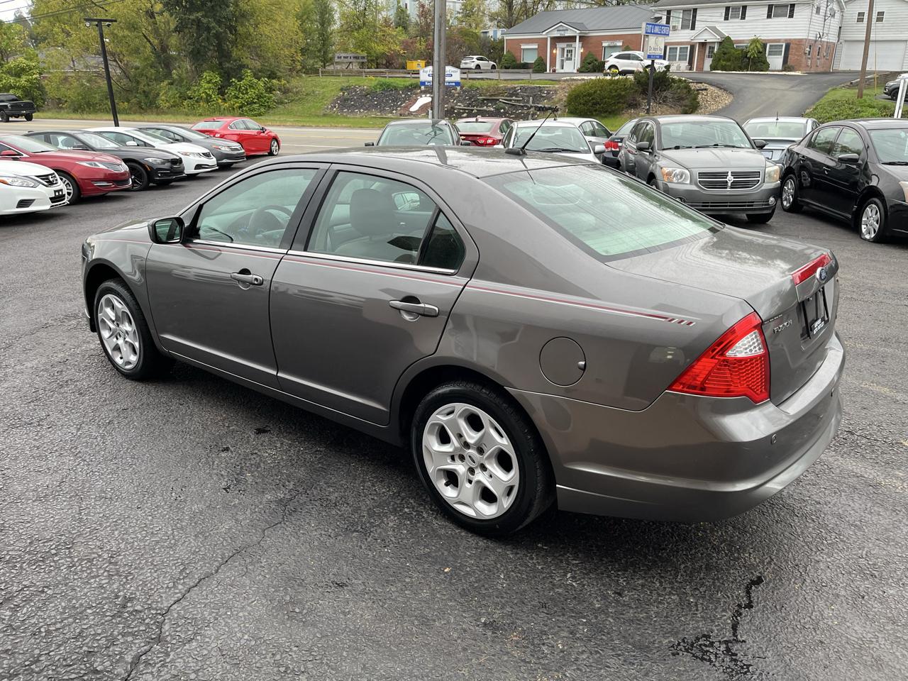 Ford Fusion SE 2010