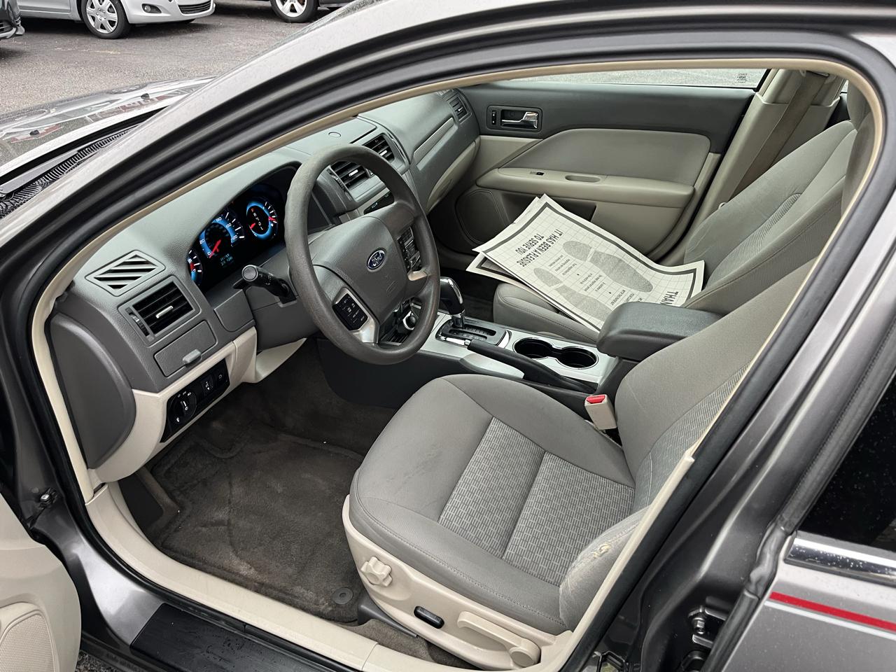 Ford Fusion SE 2010