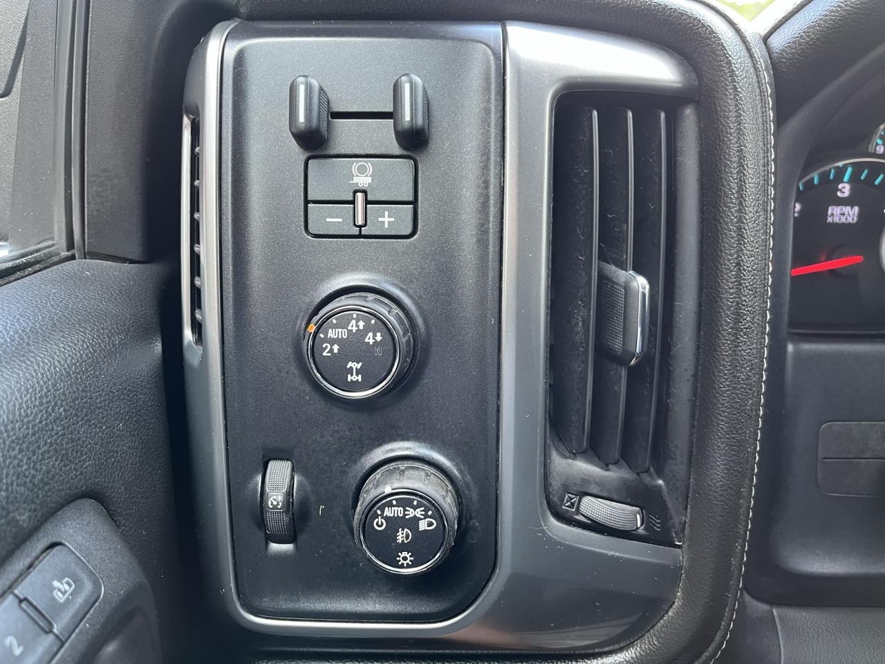 Chevrolet Silverado 1500 LTZ Crew Cab 4WD 2015