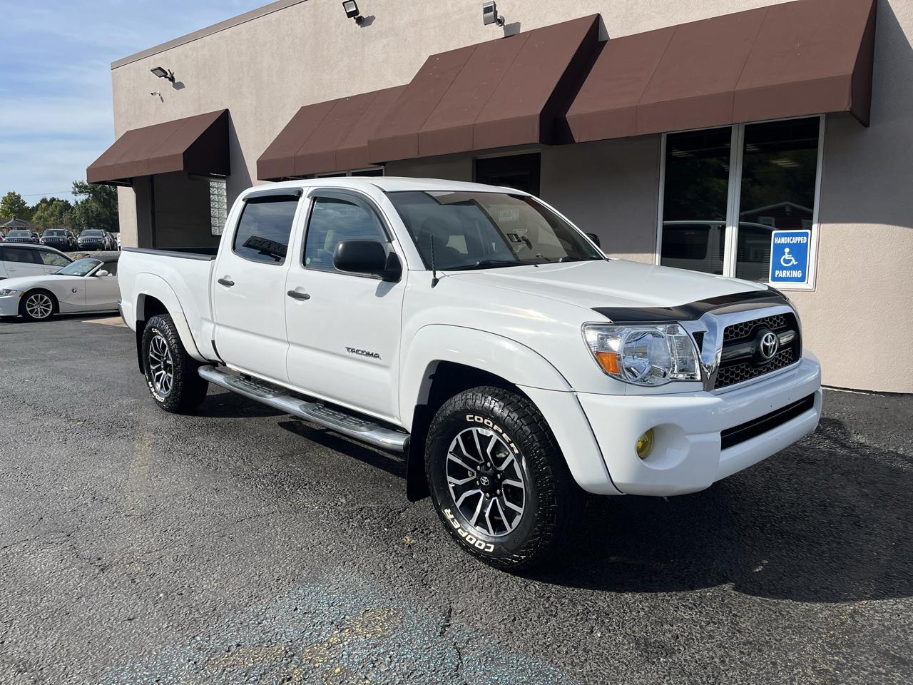 Toyota Tacoma Double Cab Long Bed V6 Auto 4WD 2011