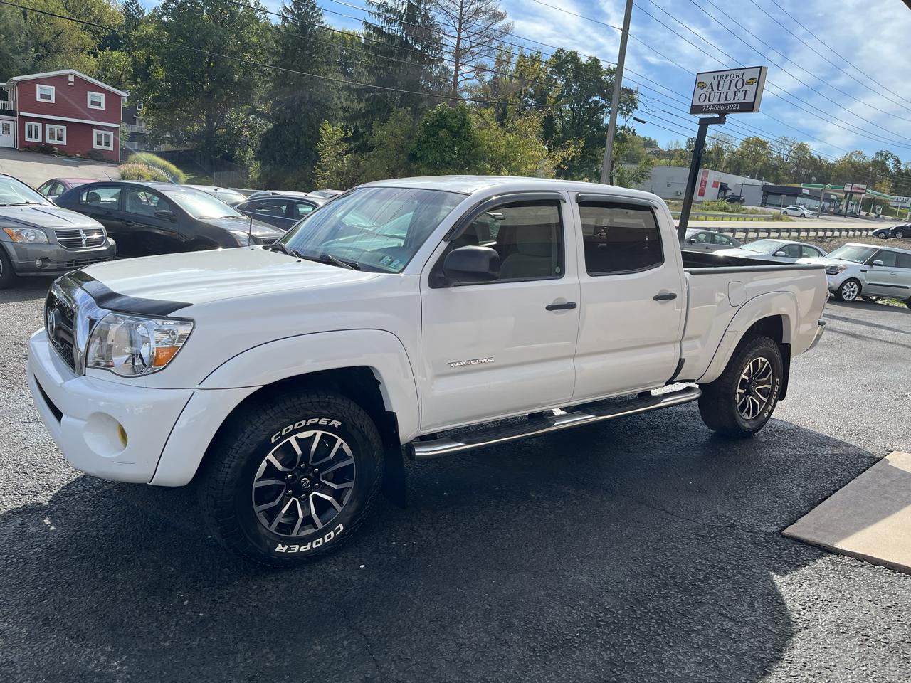 Toyota Tacoma Double Cab Long Bed V6 Auto 4WD 2011