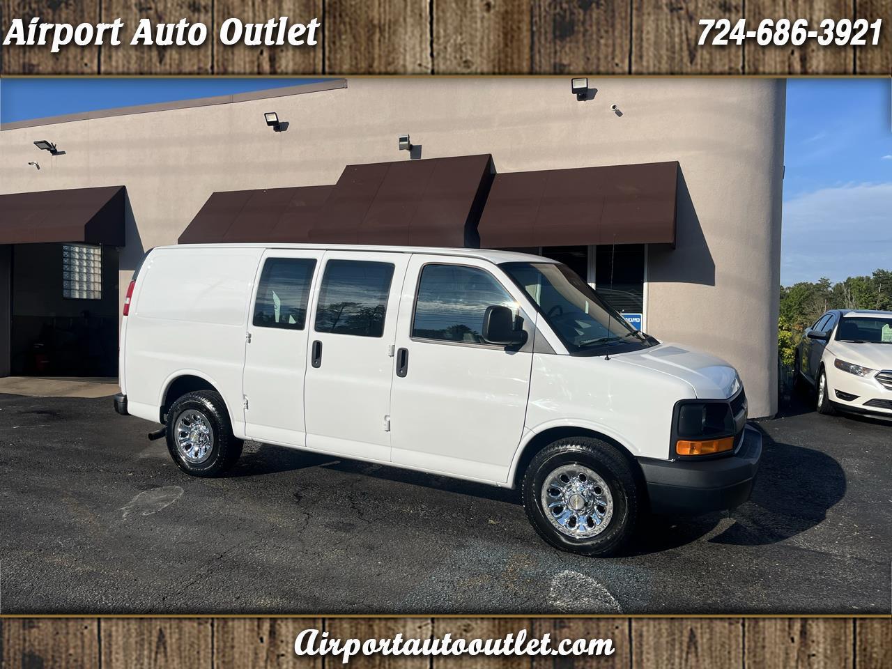 Chevrolet Express 1500 AWD Cargo 2011