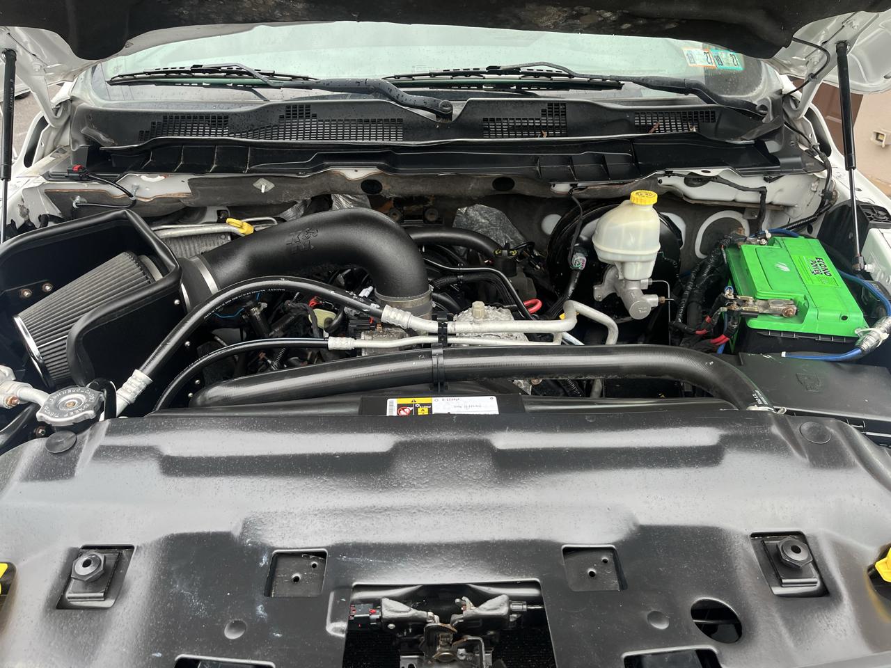 RAM 1500 SLT Crew Cab 4WD SWB 2015