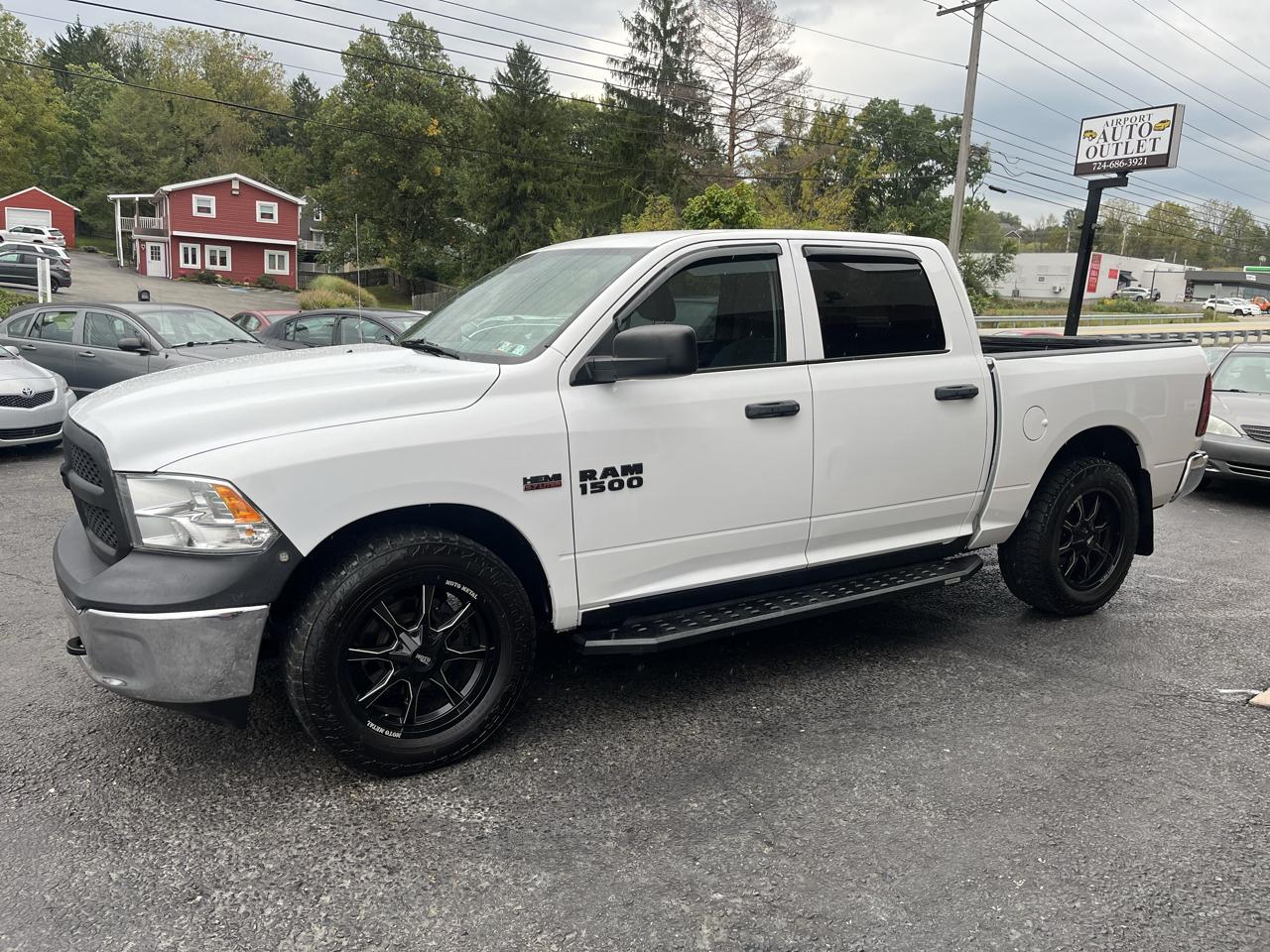 RAM 1500 SLT Crew Cab 4WD SWB 2015