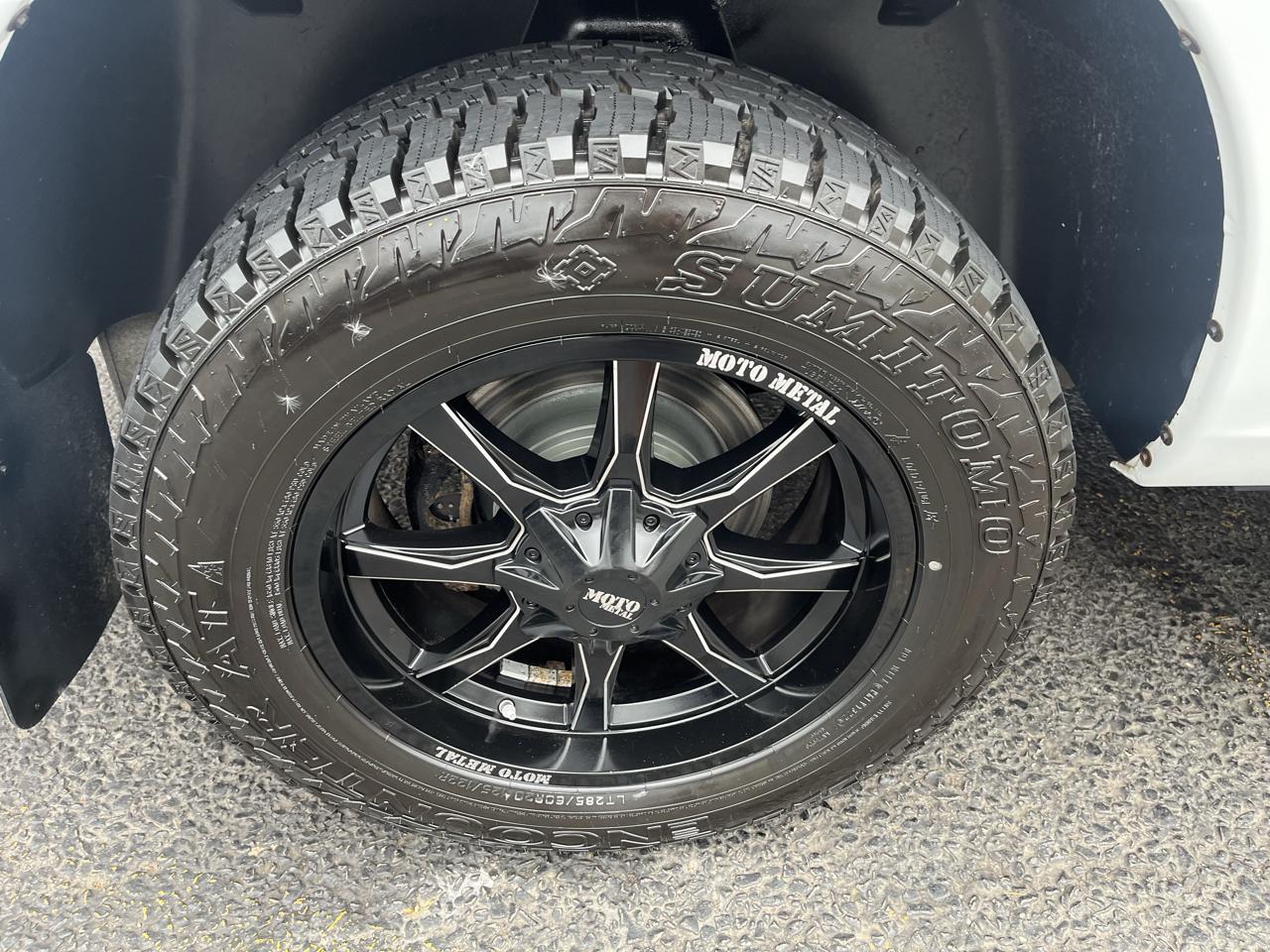 RAM 1500 SLT Crew Cab 4WD SWB 2015
