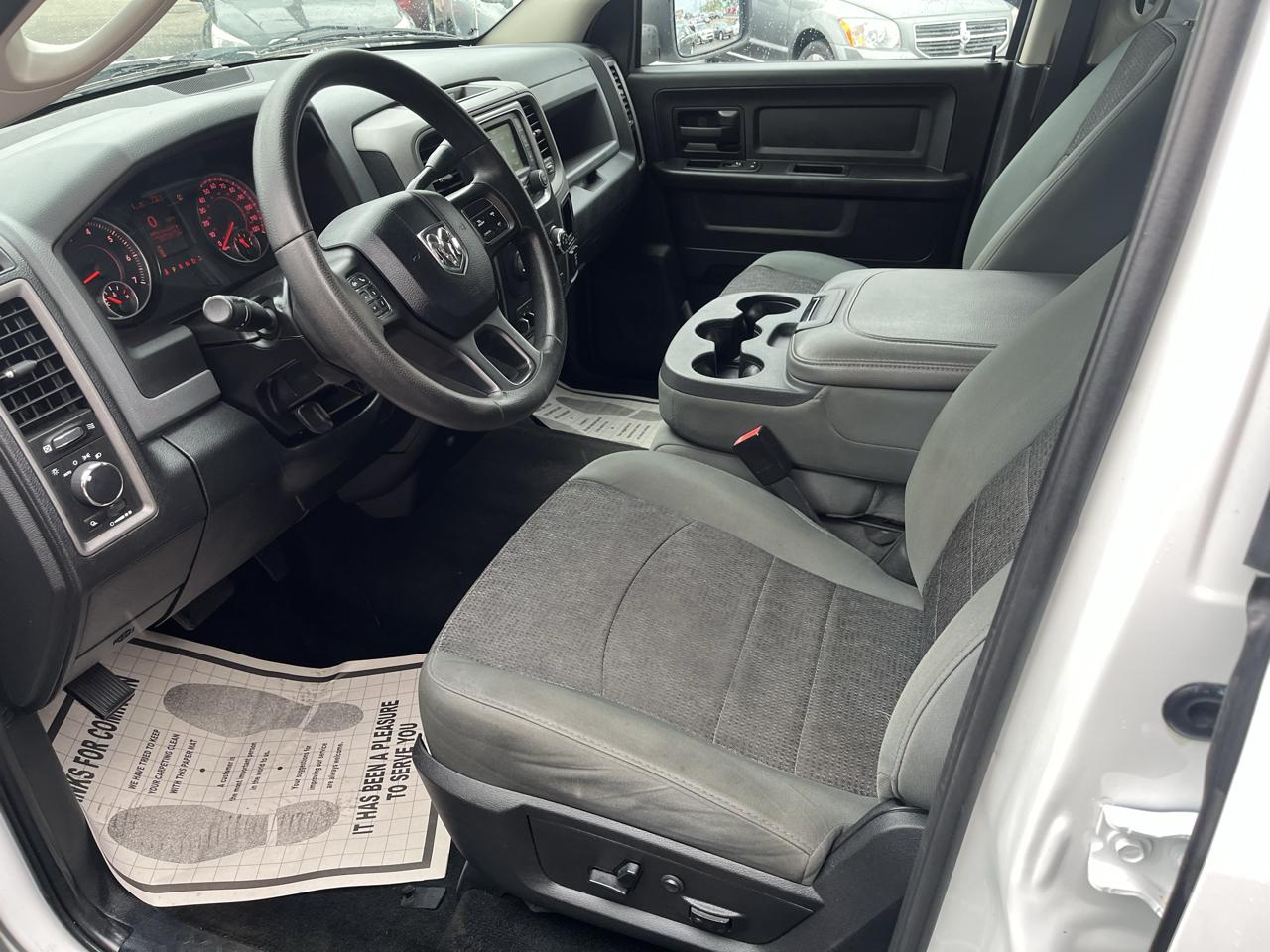 RAM 1500 SLT Crew Cab 4WD SWB 2015