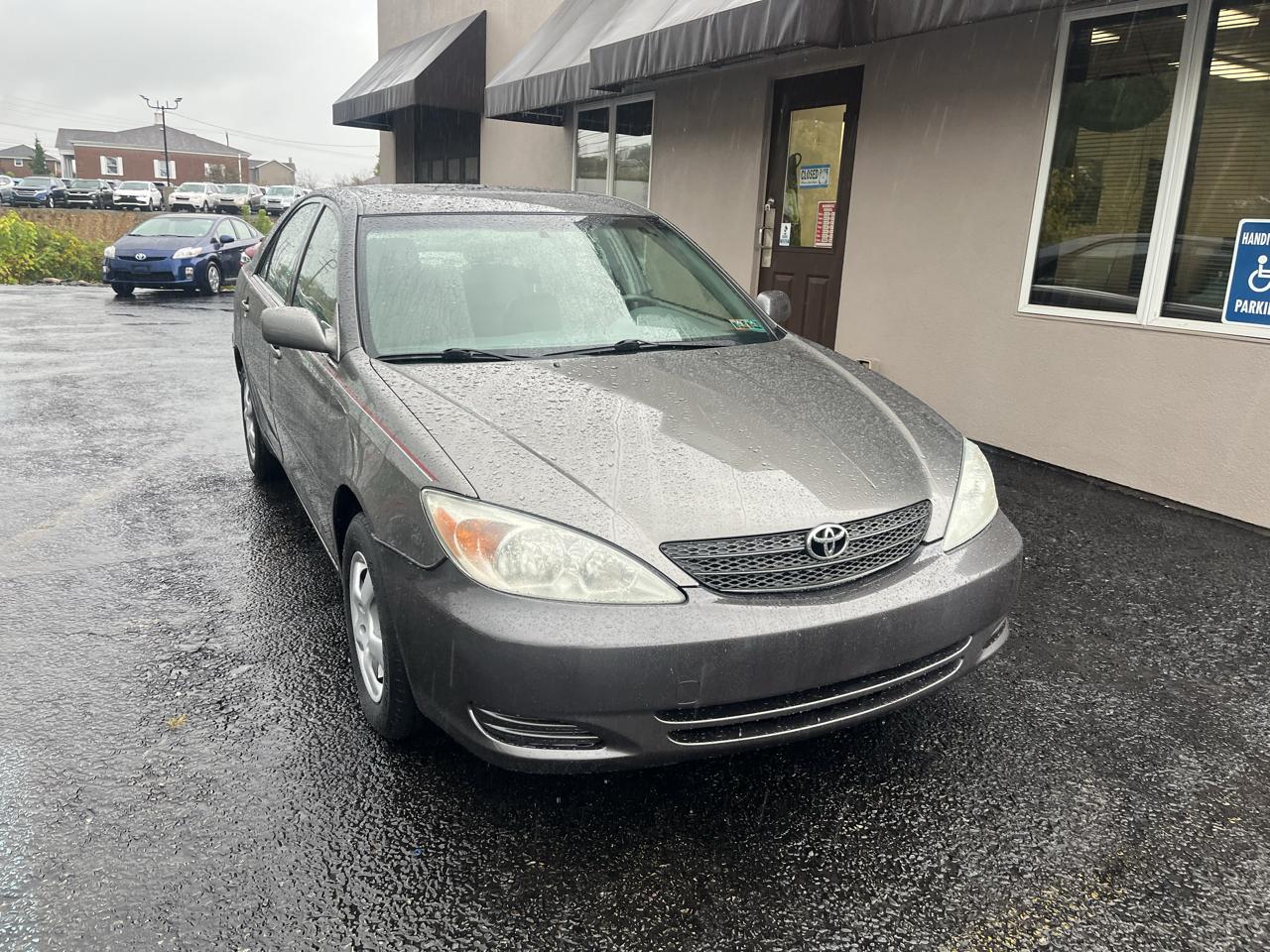Toyota Camry XLE 2003