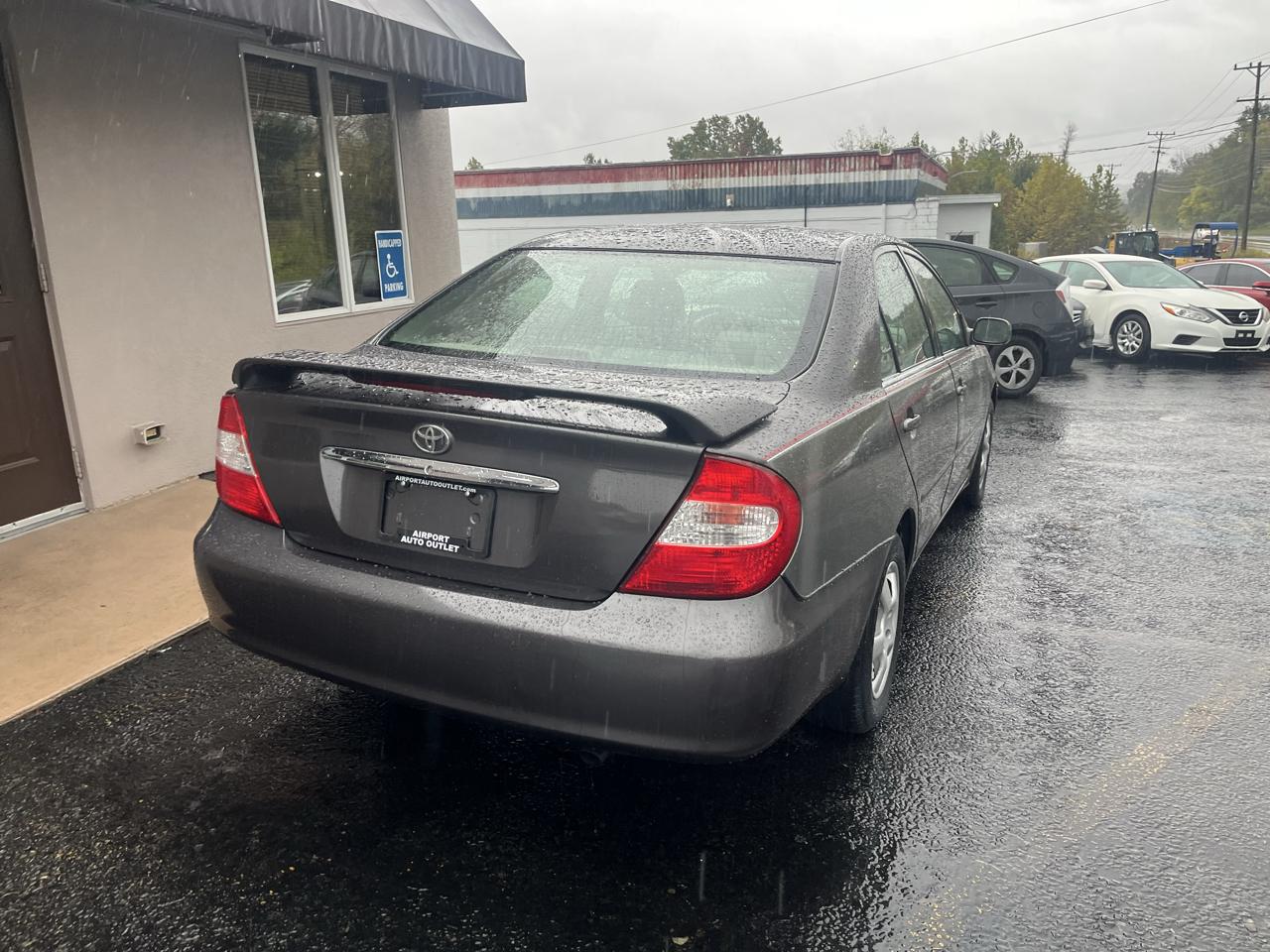 Toyota Camry XLE 2003