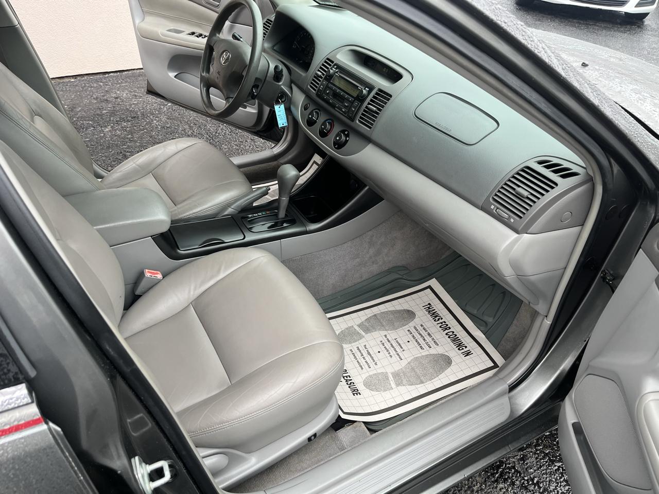 Toyota Camry XLE 2003
