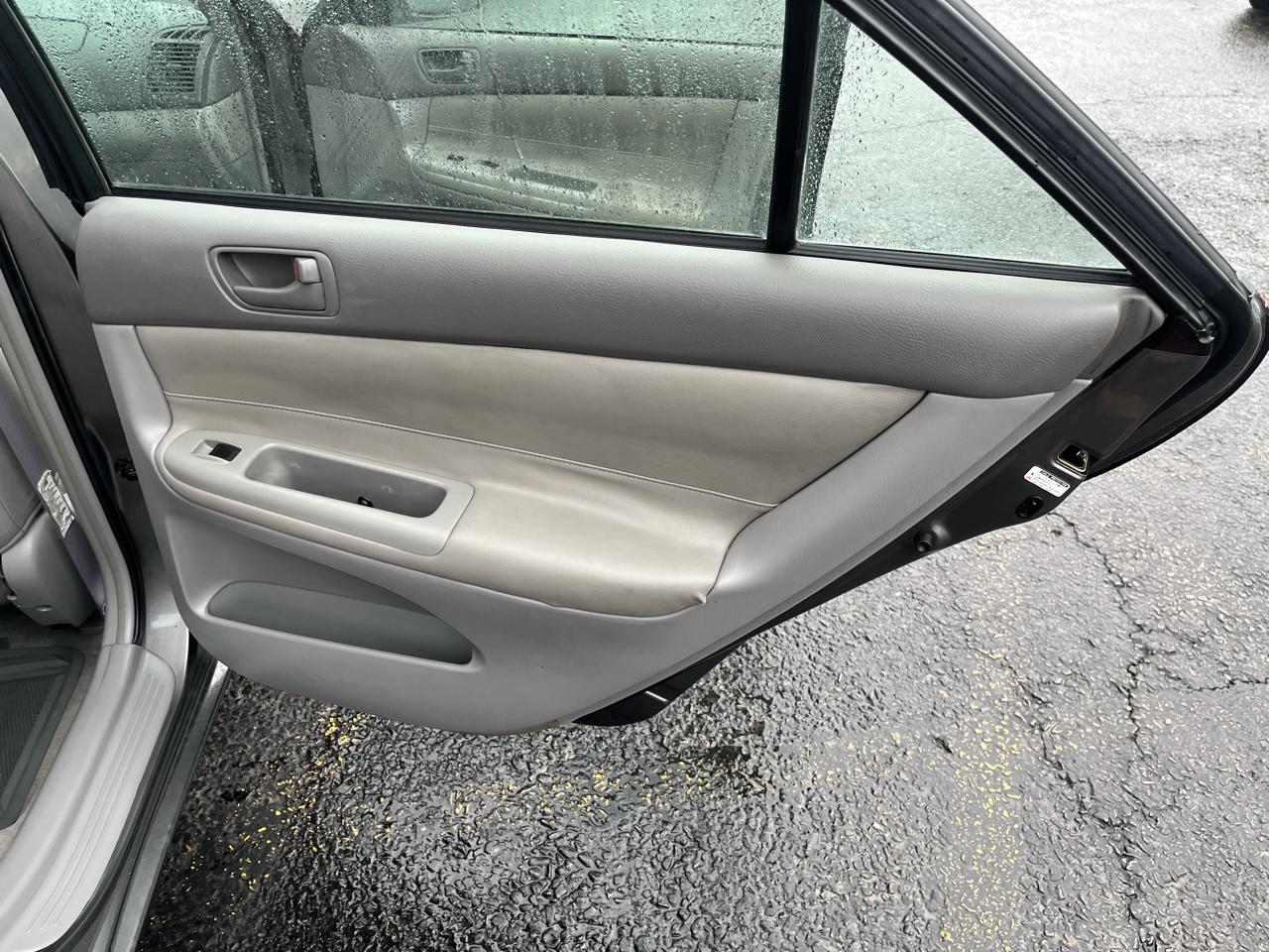 Toyota Camry XLE 2003