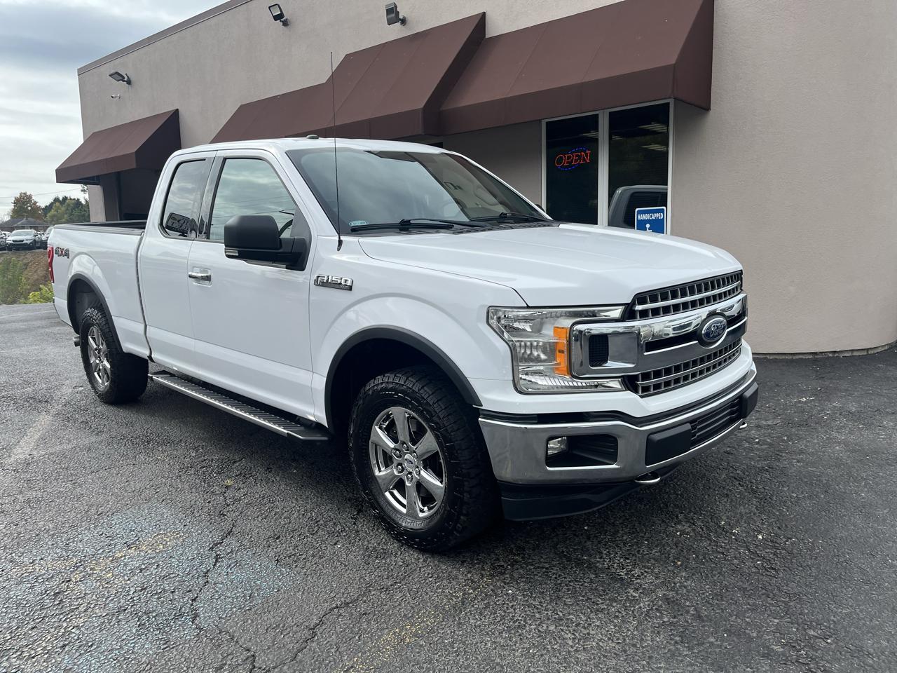 Ford F-150 XLT SuperCab Short Bed 4WD 2018