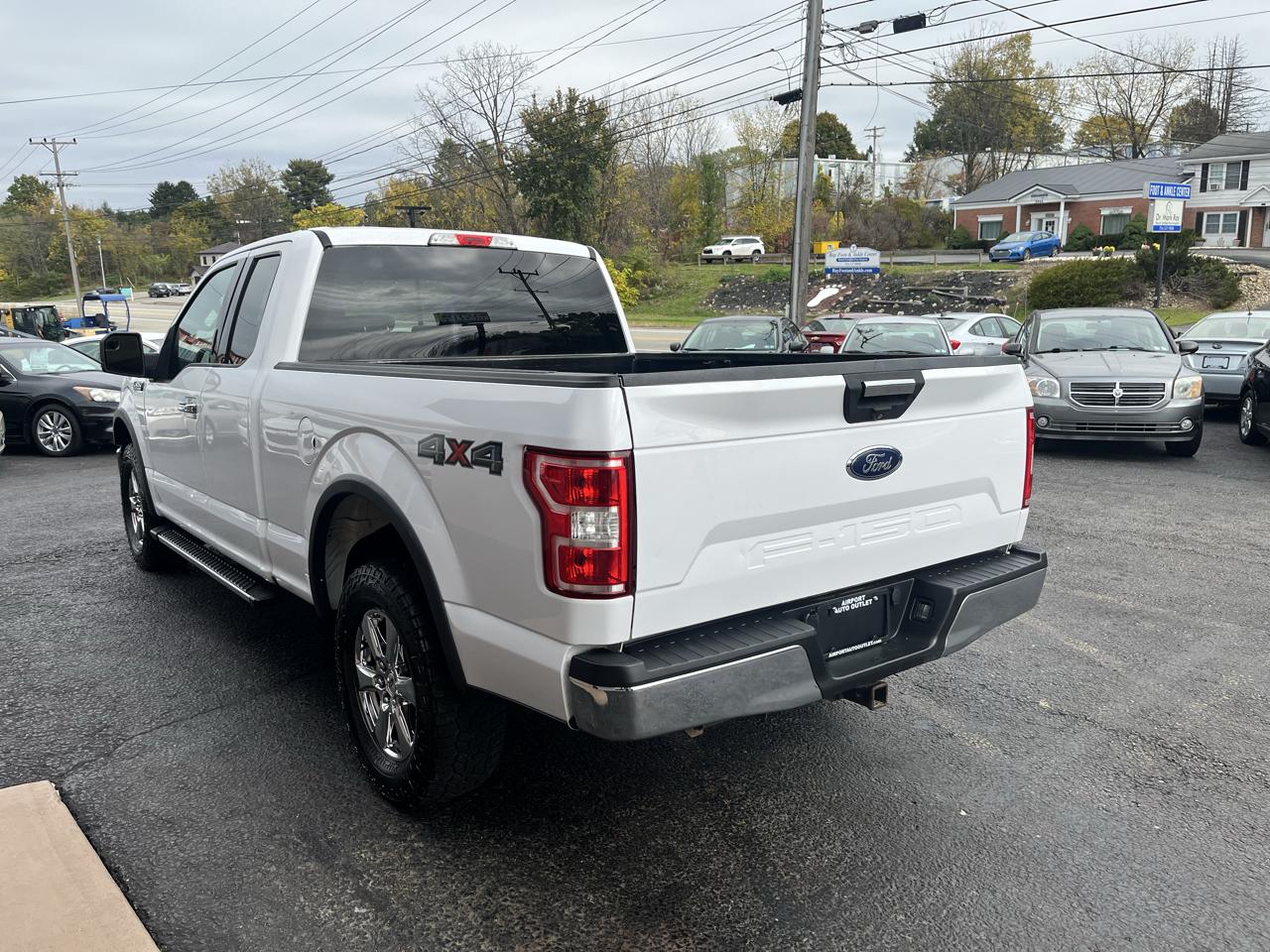 Ford F-150 XLT SuperCab Short Bed 4WD 2018