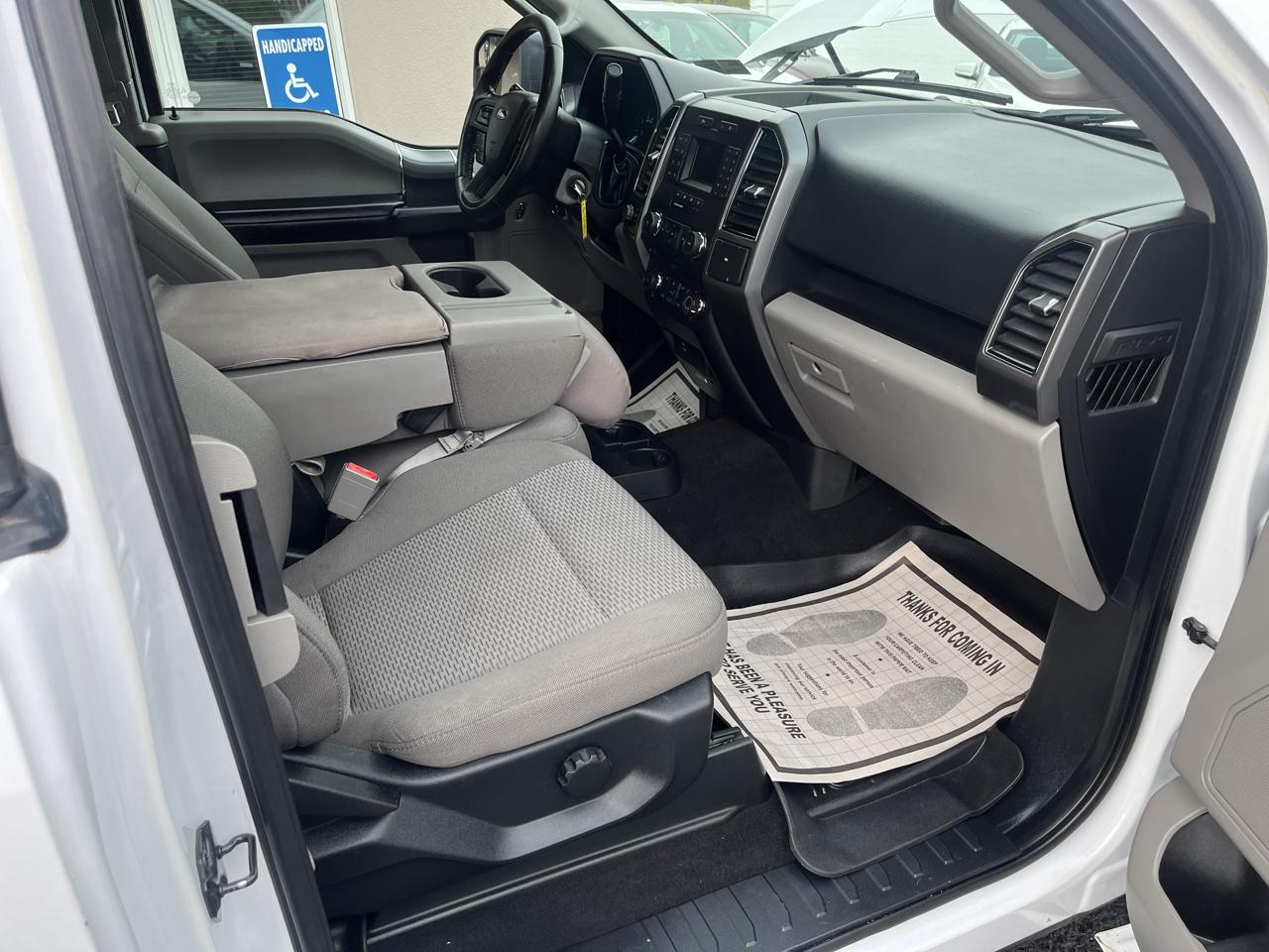 Ford F-150 XLT SuperCab Short Bed 4WD 2018