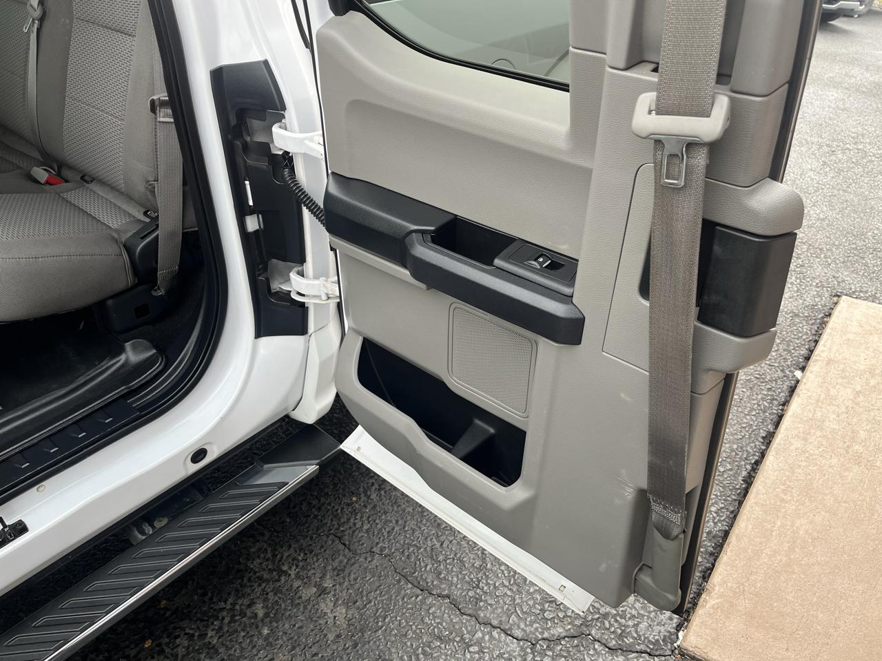 Ford F-150 XLT SuperCab Short Bed 4WD 2018