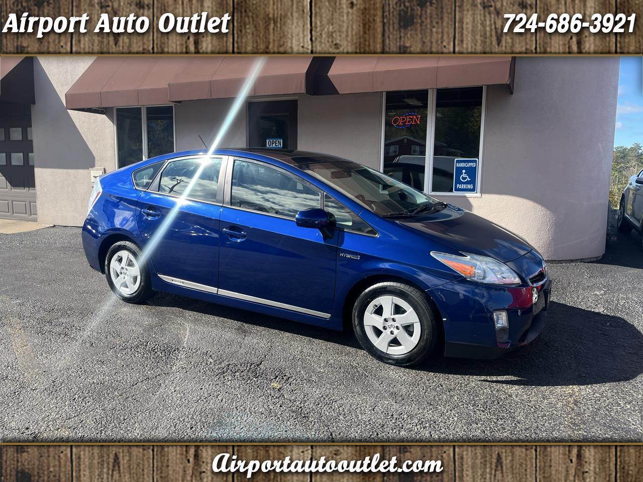 Toyota Prius Prius V 2010