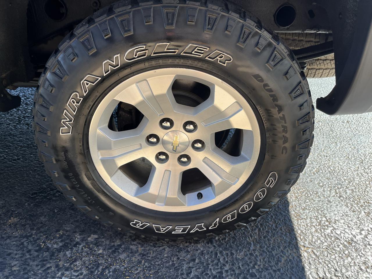 Chevrolet Silverado 1500 LT Double Cab 4WD 2016